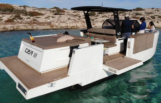 Motor yacht De Antonio D34 350hp