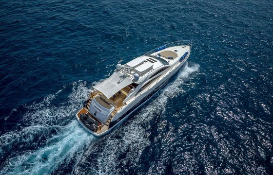 Motor yacht Sunseeker 72 Predator 3200hp