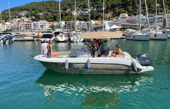 Motorboat Pacific Craft 625 130hp