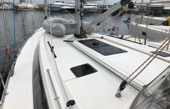 Sailboat Bavaria Cruiser 46 14.4m