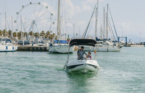 Boat without licence BARCO PRIVADO AVISTAMIENTO DE DELFINES 15hp