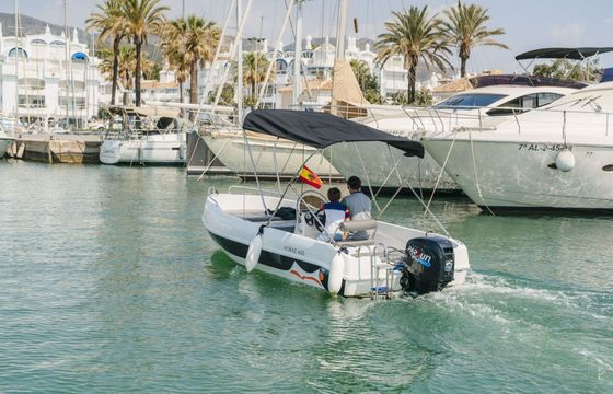 Boat without licence BARCO PRIVADO AVISTAMIENTO DE DELFINES 15hp