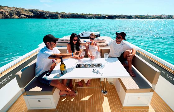 Motorboat DE ANTONIO YACHTS D36 900hp