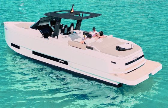 Motorboat DE ANTONIO YACHTS D36 900hp