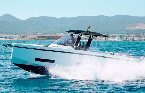 Motorboat DE ANTONIO YACHTS D36 900hp