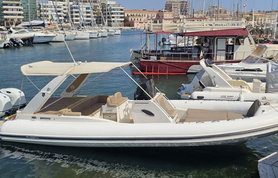 RIB Almarine Almar 911s 400hp