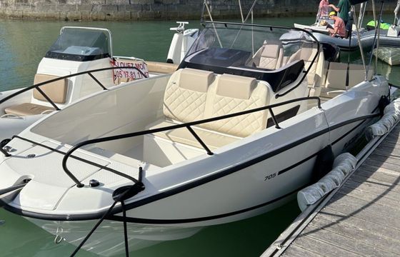 Motorboat Quicksilver 705 Open 150hp