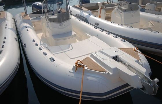 RIB CAPELLI Tempest 700 200hp