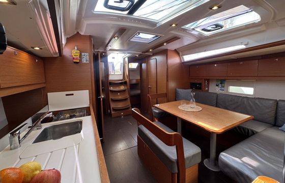 Sailboat Dufour 430 GL 13.24m