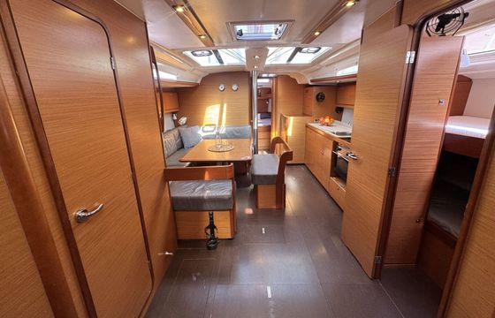 Sailboat Dufour 430 GL 13.24m