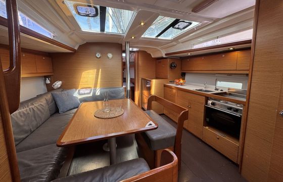 Sailboat Dufour 430 GL 13.24m