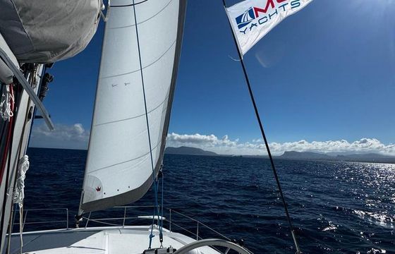 Catamaran Catana Group Bali 4.2 - 4 + 2 cab. 12m