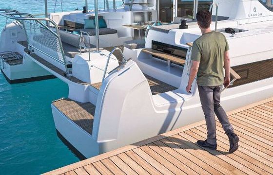 Catamaran Lagoon LAGOON 43 (4 CAB + 2) / 4 SDB 13m