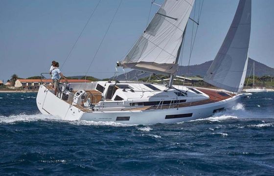 Sailboat Jeanneau Sun Odyssey 440 13m