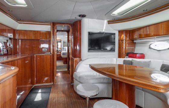 Motorboat Princess V55 1230hp