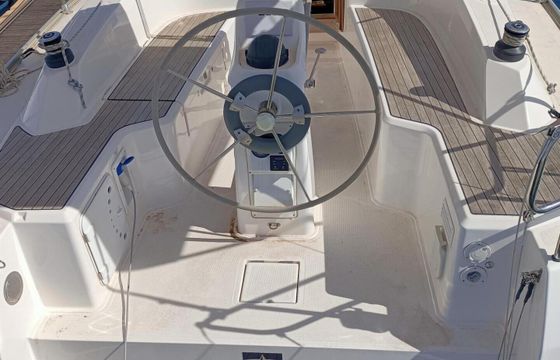 Sailboat Bavaria Easy34 9.75m
