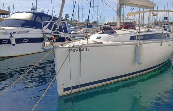 Sailboat Bavaria Easy34 9.75m