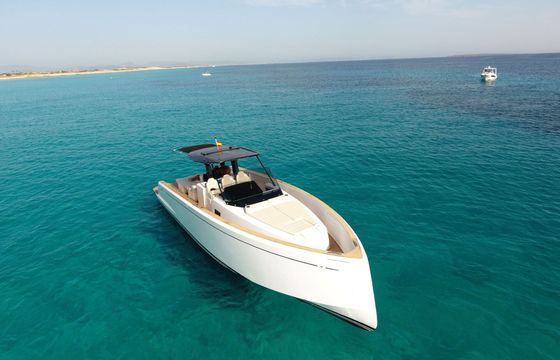 Motorboat Pardo 38 520hp