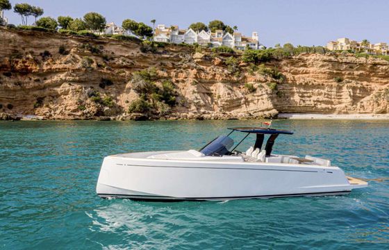 Motorboat Pardo 38 520hp