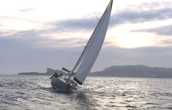 Sailboat Beneteau First 35 10.7m