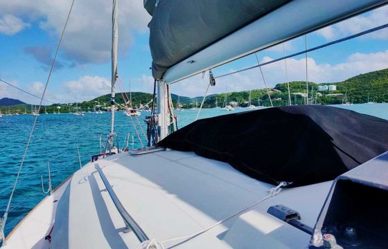 Sailboat Dufour Atoll50 15m
