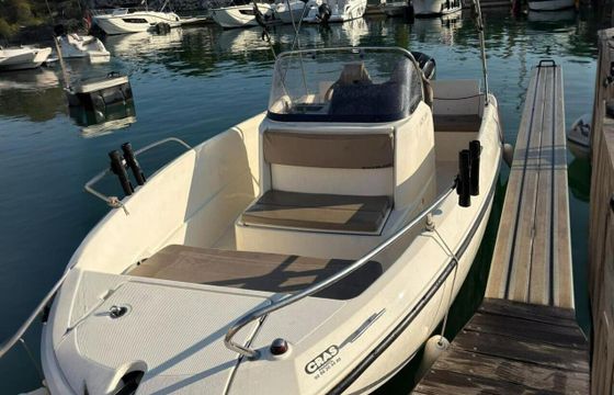 Motorboat Quicksilver 605 open 150hp