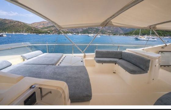Motor yacht 2010 .