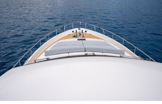 Motor yacht 2010 .
