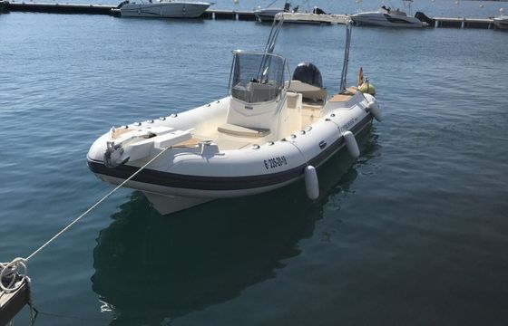 RIB CAPELLI Tempest 700 200hp
