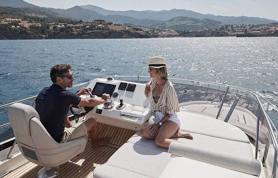 Motorboat Jeanneau Prestige 420 Fly 850hp