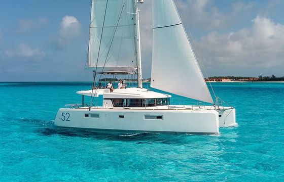 Catamaran Lagoon Lagoon 52F - 6 cab 15m