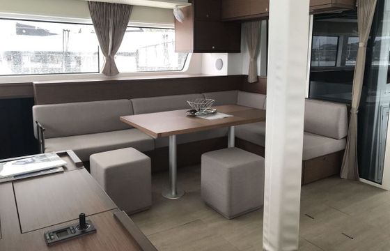 Catamaran Lagoon Lagoon 52F - 6 cab 15m