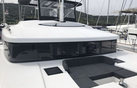 Catamaran Lagoon Lagoon 52F - 6 cab 15m