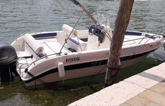 Boat without licence  Yacht&amp;Co Adriatic 19.5 40hp