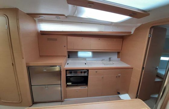 Sailboat Dufour 390 Grand Large 11.93m