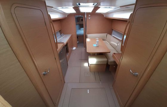 Sailboat Dufour 390 Grand Large 11.93m
