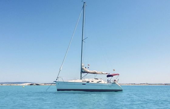 Sailboat BENETEAU OCEANIS 311 CLIPPER 10m