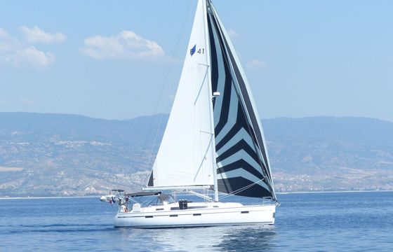 Sailboat BAVARIA 41 12.5m