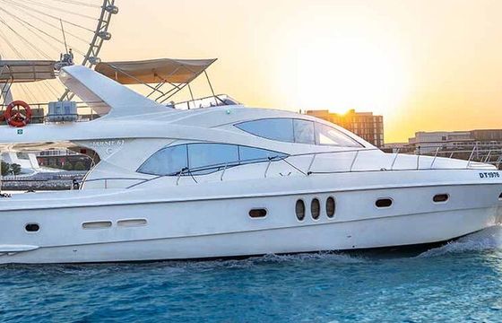 Centaurus Yachts Charter – Silver Creek 61ft