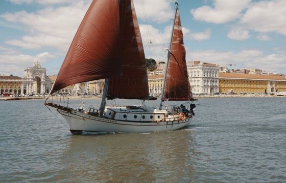 Furanai Sailboat Tours