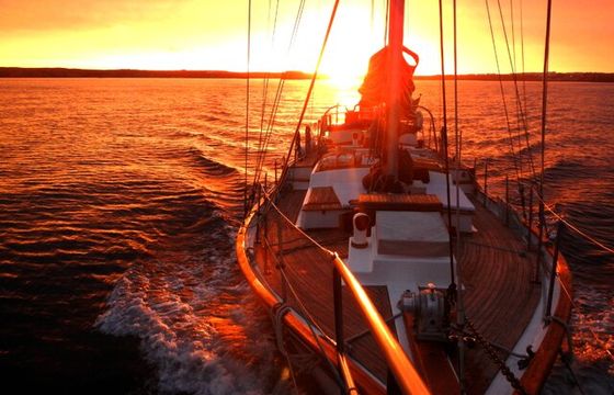 Furanai Sailboat Tours