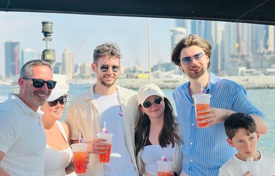 Top8 Yachts & Boat Rentals LLC