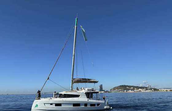 Blue Magic Cat – Luxury 42ft