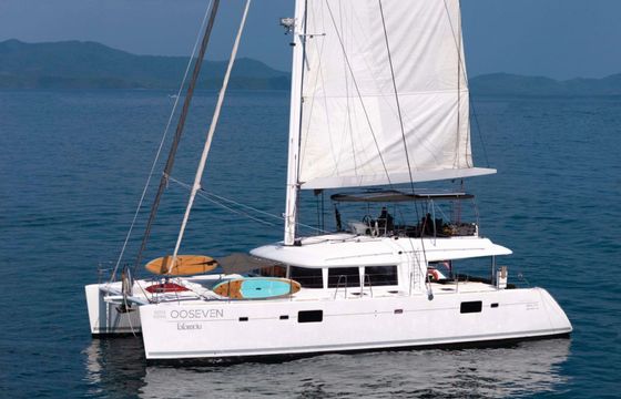 56ft Luxury Sailing Catamaran - OOSEVEN