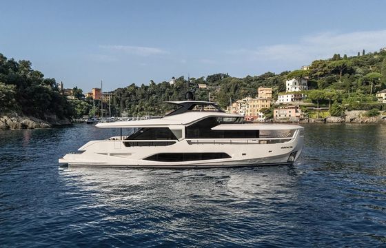 Ferretti Yachts INFYNITO 80
