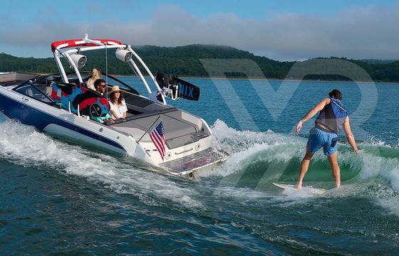 Cobalt CS23 Surf