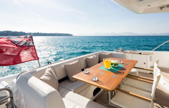 Princess 64 Fly Blue
