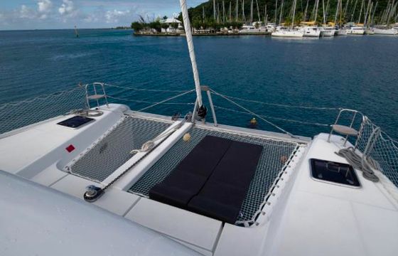 Lagoon 42
