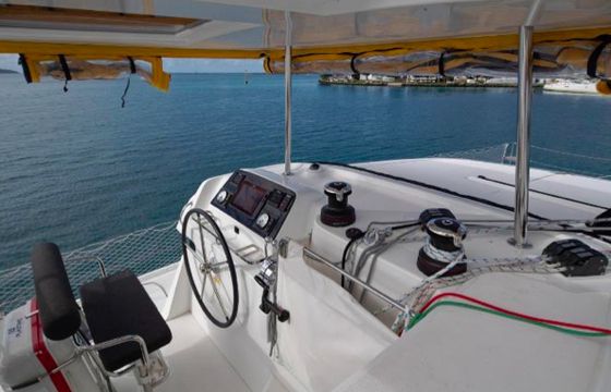 Lagoon 42