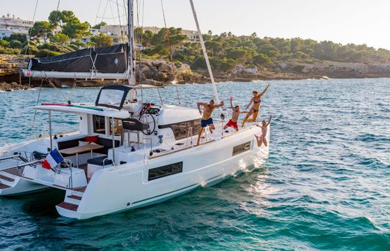 Lagoon 40